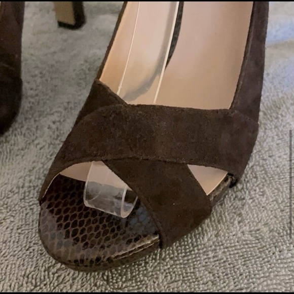 Franco Sarto Suede Heels - Picture 5 of 8